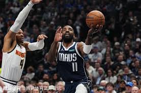 霍福德:我至少还得歇一周 在处理坐骨神经痛问题