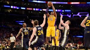 斯玛特：加盟湖人重获新生 像开学首日满怀憧憬